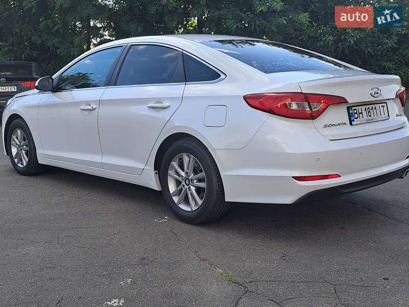 Седан Hyundai Sonata 2016 в Одессе