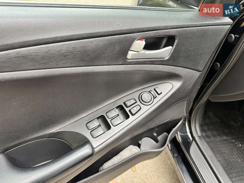 Седан Hyundai Sonata 2013 в Киеве фото 12 Седан Hyundai Sonata 2013 в Киеве
