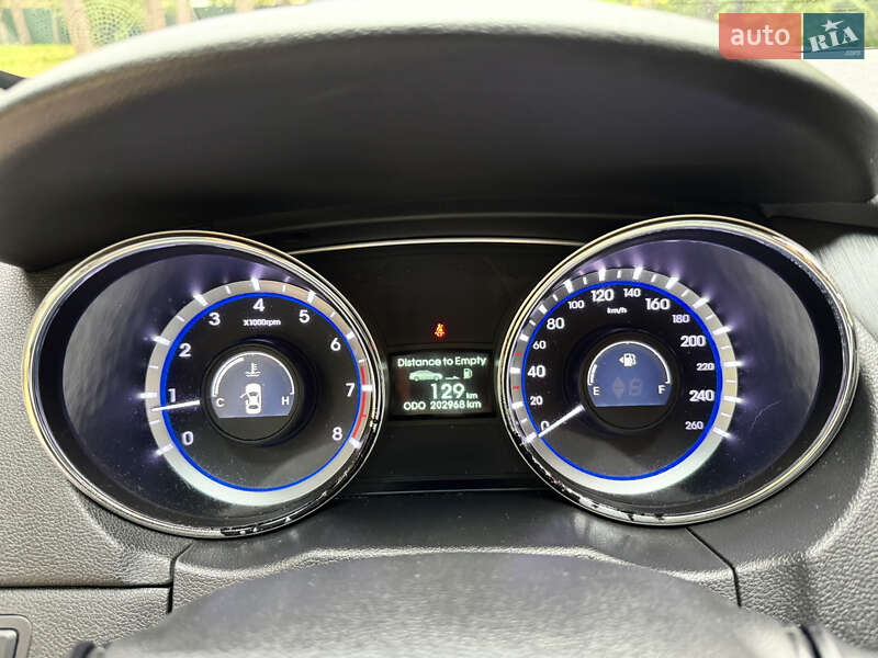 Седан Hyundai Sonata 2013 в Киеве фото 18 Седан Hyundai Sonata 2013 в Киеве