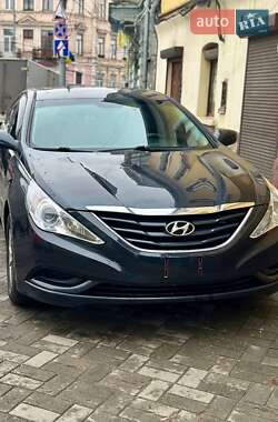 Седан Hyundai Sonata 2011 в Чернівцях