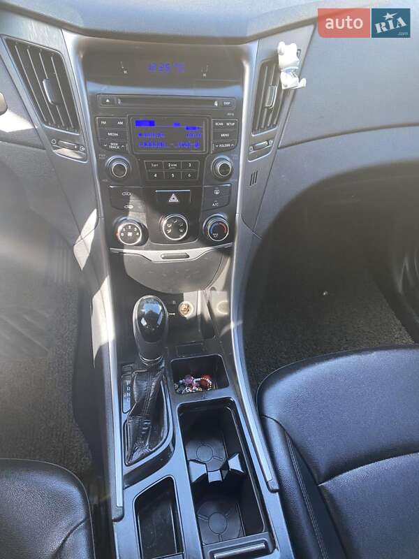Седан Hyundai Sonata 2012 в Новомосковську