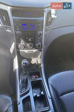 Седан Hyundai Sonata 2012 в 