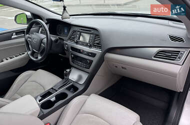 Седан Hyundai Sonata 2014 в 