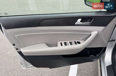 Седан Hyundai Sonata 2014 в 