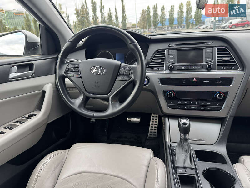 Седан Hyundai Sonata 2014 в Киеве