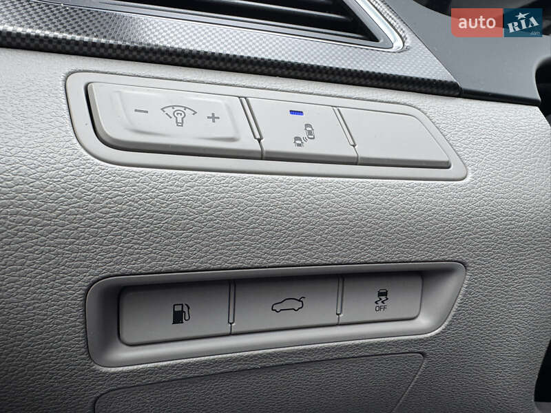 Седан Hyundai Sonata 2014 в Киеве