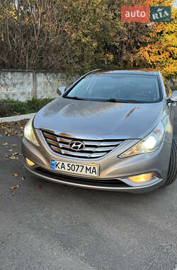 Седан Hyundai Sonata 2010 в Киеве