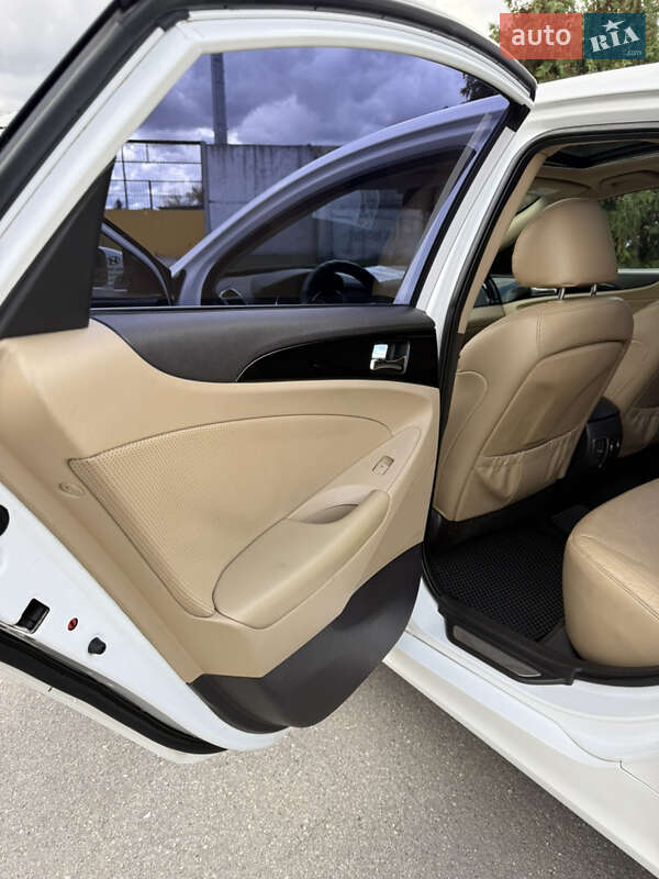 Седан Hyundai Sonata 2011 в Александрие фото 19 Седан Hyundai Sonata 2011 в Александрие