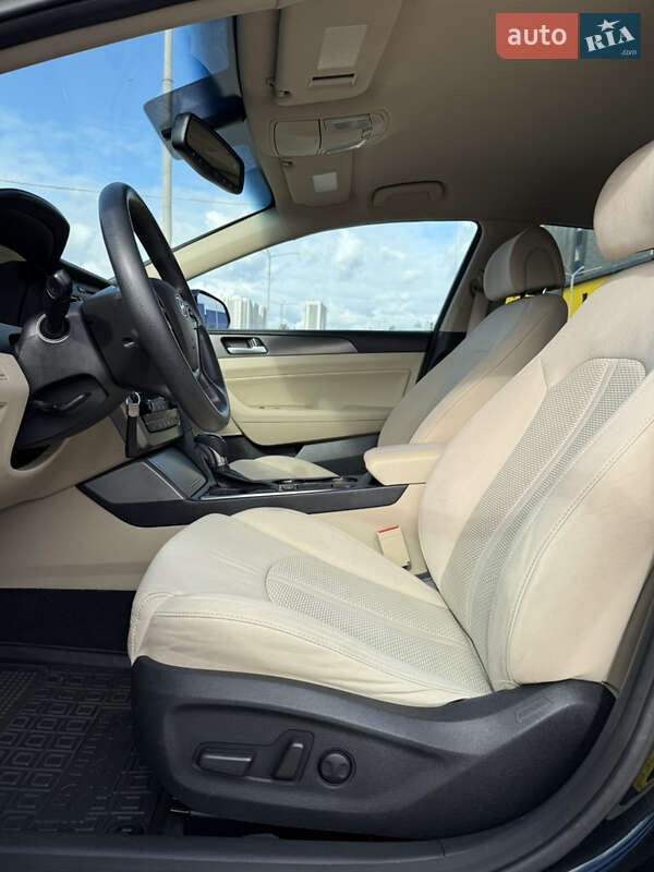 Седан Hyundai Sonata 2014 в Києві