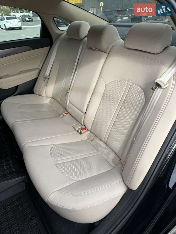 Седан Hyundai Sonata 2014 в Києві