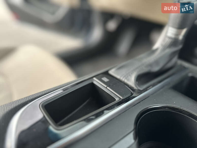 Седан Hyundai Sonata 2015 в Києві