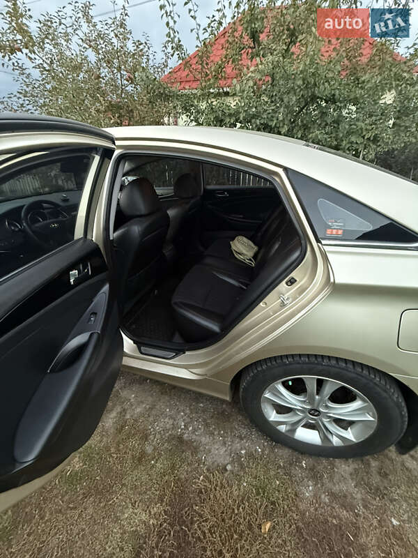 Седан Hyundai Sonata 2010 в Краматорске фото 6 Седан Hyundai Sonata 2010 в Краматорске