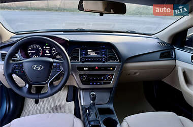 Седан Hyundai Sonata 2016 в 
