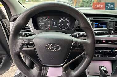 Седан Hyundai Sonata 2015 в 