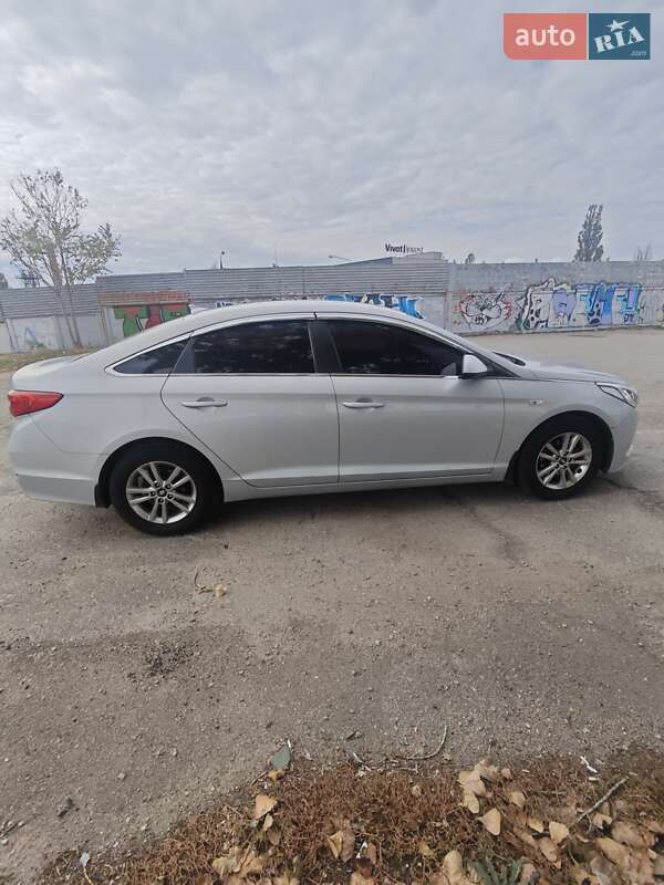 Седан Hyundai Sonata 2017 в Запорожье