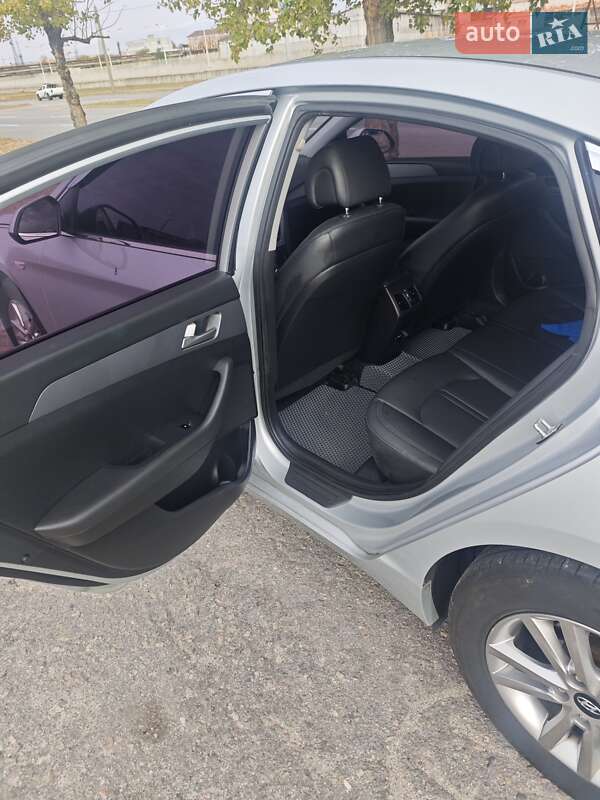 Седан Hyundai Sonata 2017 в Запорожье