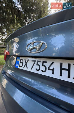 Седан Hyundai Sonata 2015 в 