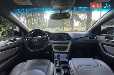 Седан Hyundai Sonata 2015 в 