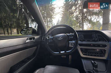 Седан Hyundai Sonata 2015 в 