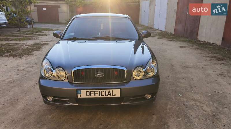 Седан Hyundai Sonata 2001 в Подольске