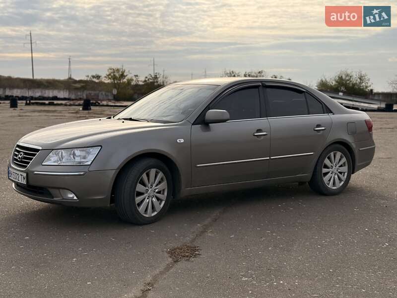 Седан Hyundai Sonata 2009 в Одессе