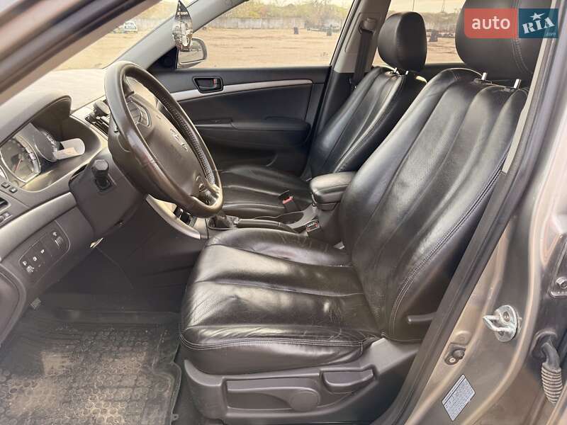 Седан Hyundai Sonata 2009 в Одессе