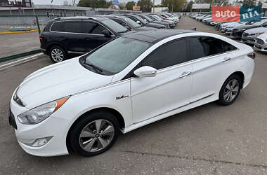 Седан Hyundai Sonata 2014 в 