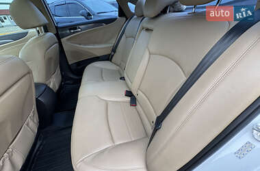 Седан Hyundai Sonata 2014 в 