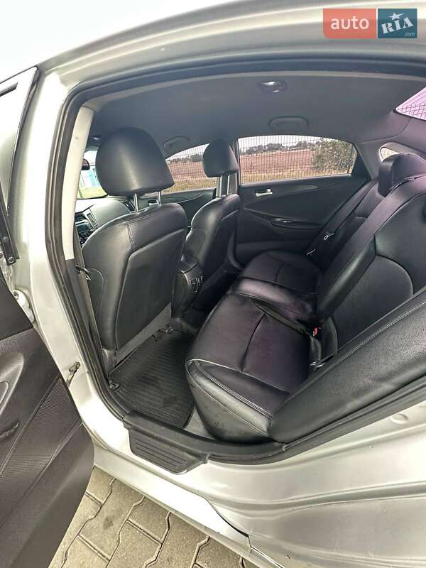 Седан Hyundai Sonata 2012 в Одесі