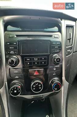 Седан Hyundai Sonata 2012 в 