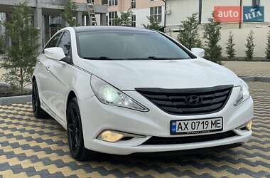 Седан Hyundai Sonata 2014 в 