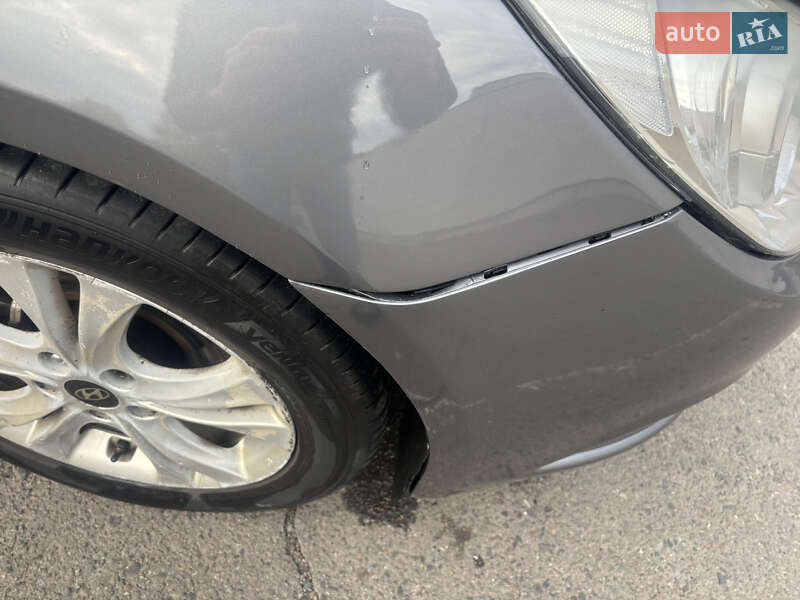 Седан Hyundai Sonata 2010 в Львове