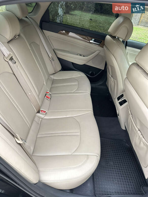 Седан Hyundai Sonata 2015 в Киеве