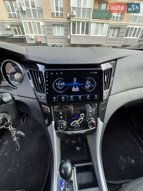 Седан Hyundai Sonata 2010 в Киеве фото 6 Седан Hyundai Sonata 2010 в Киеве