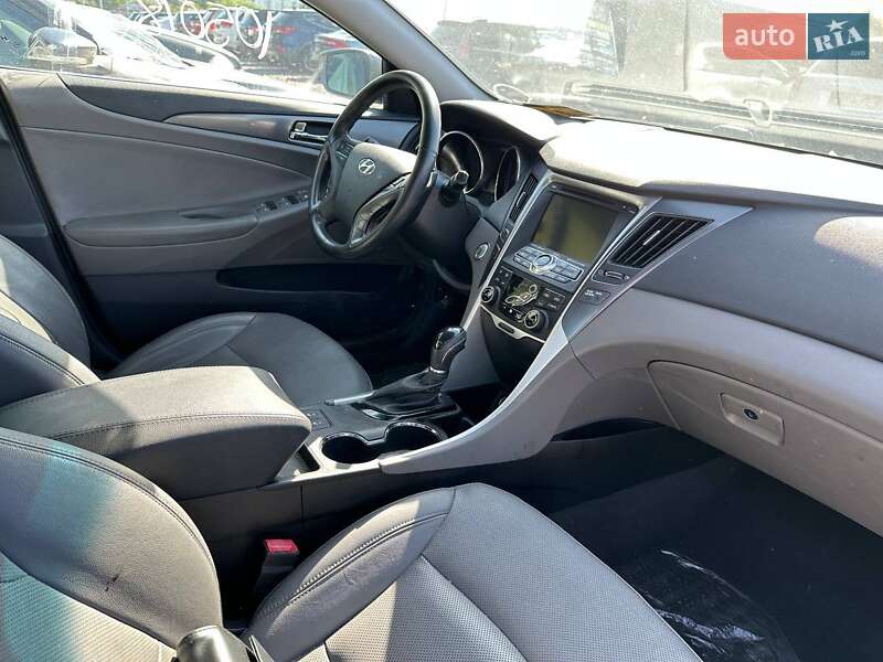 Седан Hyundai Sonata 2013 в Львові