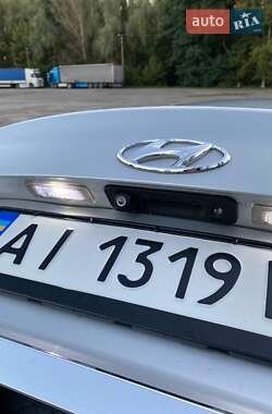 Седан Hyundai Sonata 2014 в 