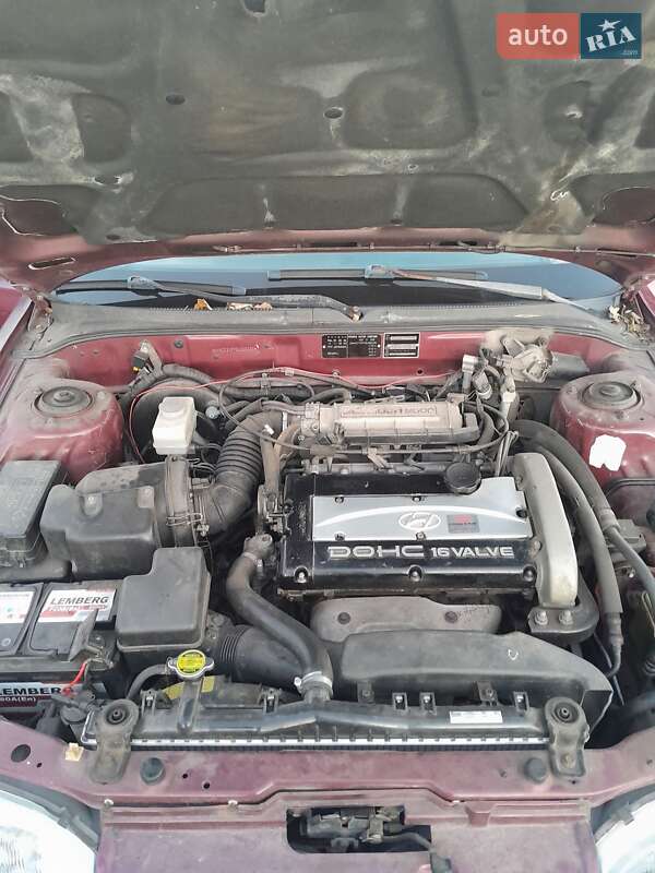 Седан Hyundai Sonata 1995 в Рава-Руській