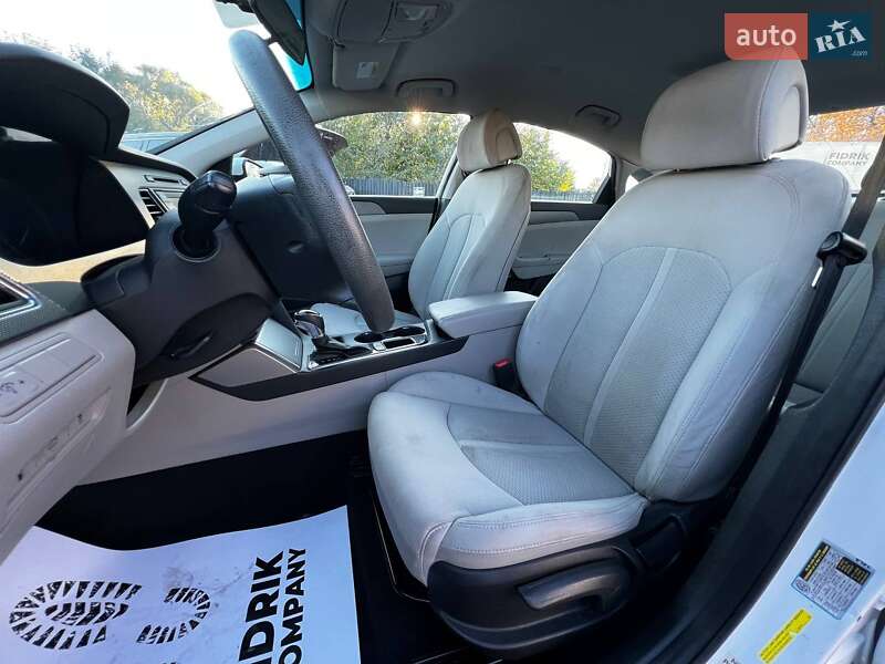Седан Hyundai Sonata 2016 в Луцьку