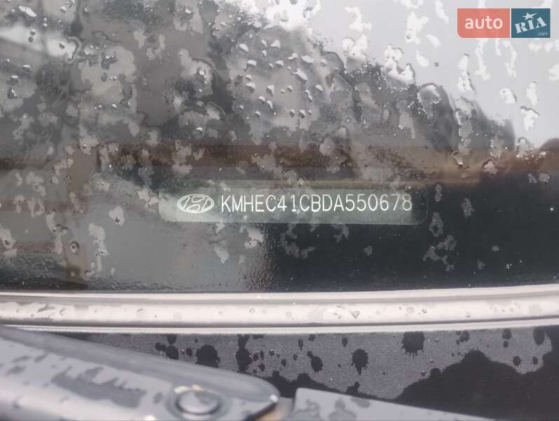 Седан Hyundai Sonata 2013 в Киеве фото 18 Седан Hyundai Sonata 2013 в Киеве