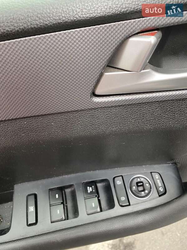 Седан Hyundai Sonata 2016 в Києві фото 7 Седан Hyundai Sonata 2016 в Києві