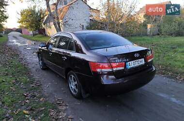 Седан Hyundai Sonata 2006 в  фото 21 Седан Hyundai Sonata 2006 в