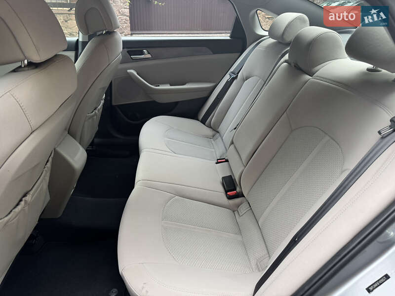 Седан Hyundai Sonata 2016 в Киеве фото 19 Седан Hyundai Sonata 2016 в Киеве