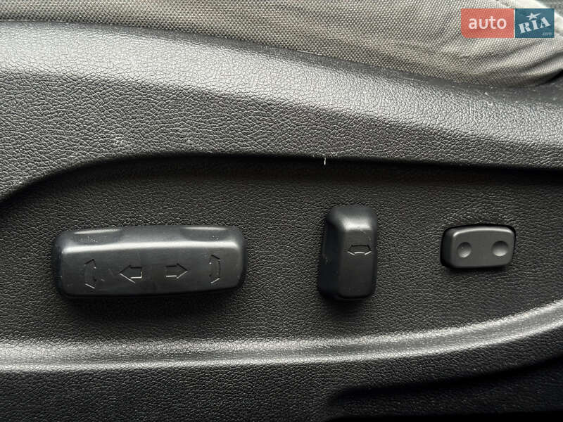 Седан Hyundai Sonata 2012 в Киеве