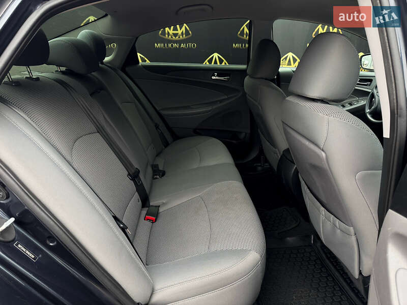 Седан Hyundai Sonata 2012 в Киеве