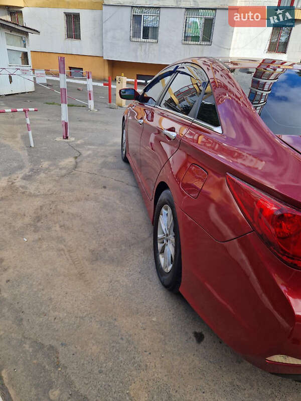 Седан Hyundai Sonata 2014 в Одессе