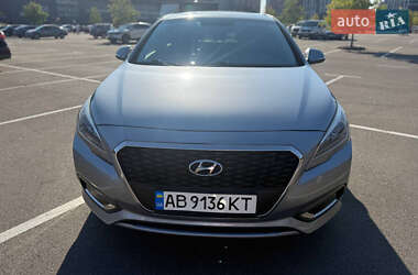 Седан Hyundai Sonata 2015 в Києві Седан Hyundai Sonata 2015 в Києві