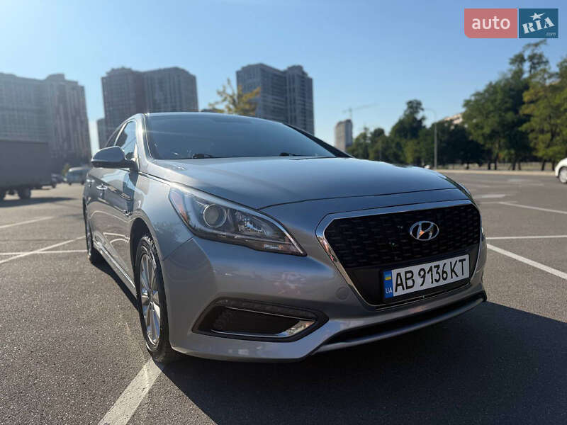 Седан Hyundai Sonata 2015 в Києві