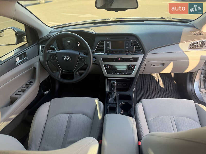 Седан Hyundai Sonata 2015 в Києві