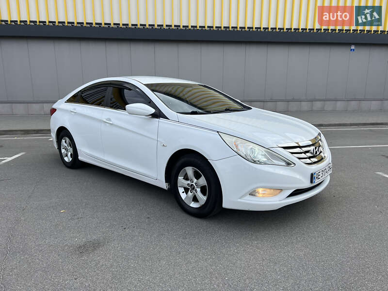 Седан Hyundai Sonata 2011 в Києві