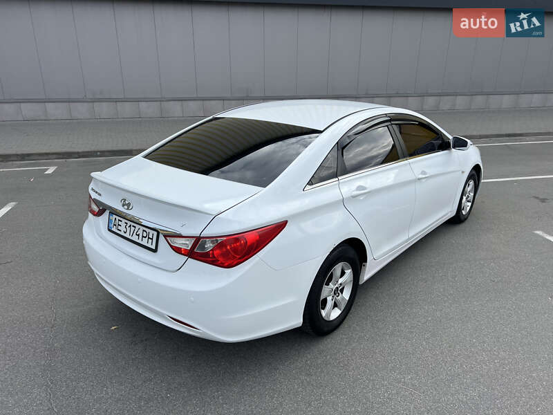 Седан Hyundai Sonata 2011 в Києві